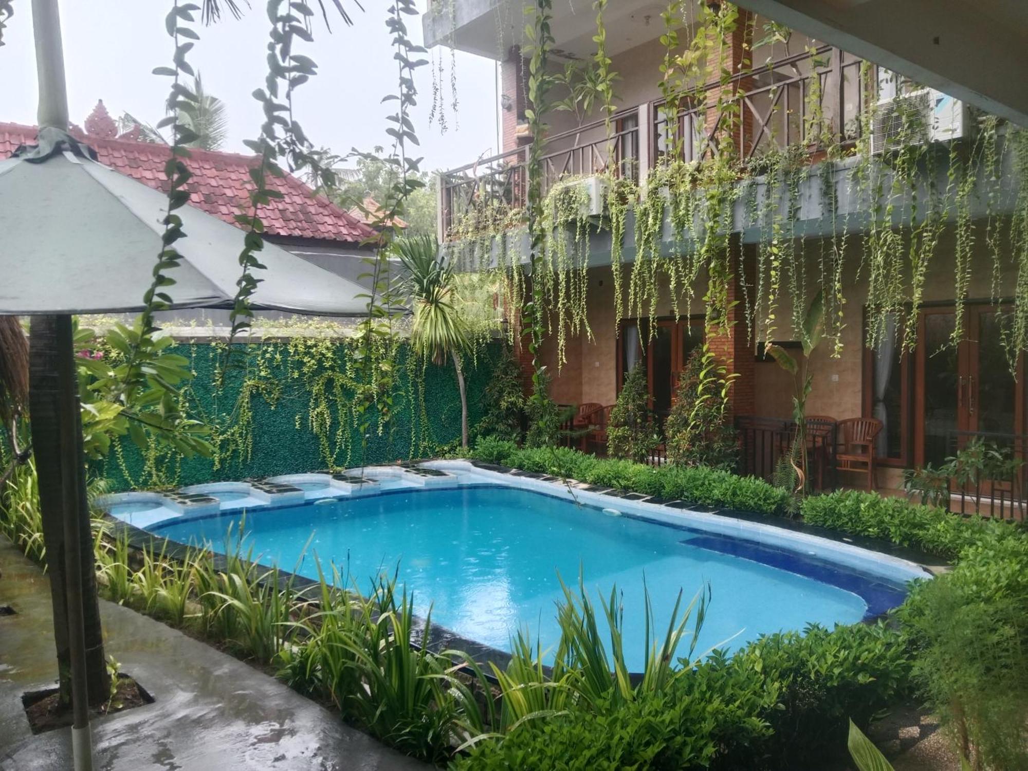 Grace Paradise Guest House Lembongan Exteriör bild